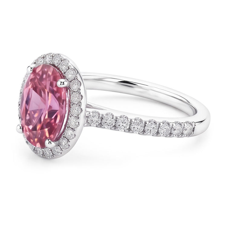 Bague Saphir Rose Taille Ovale & Diamants Naturels Extraits des Mines ( et non cultivés en laboratoire ) Ronds 2.25 Ct Or Blanc 14K
