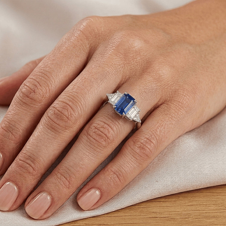 Bague Saphir Taille Émeraude Bleu Paon