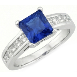 Bague Saphir Véritable Diamant Naturels Extraits des Mines ( et non cultivés en laboratoire ) Taille Princesse