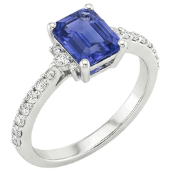 Bague Solitaire Accents Saphir Bleu & Diamant Naturels Extraits des Mines ( et non cultivés en laboratoire ) 4 Carats Taille Emeraude