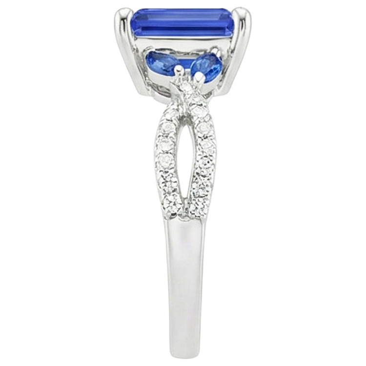 naturel marquise diamant 4carats bague sur blanc