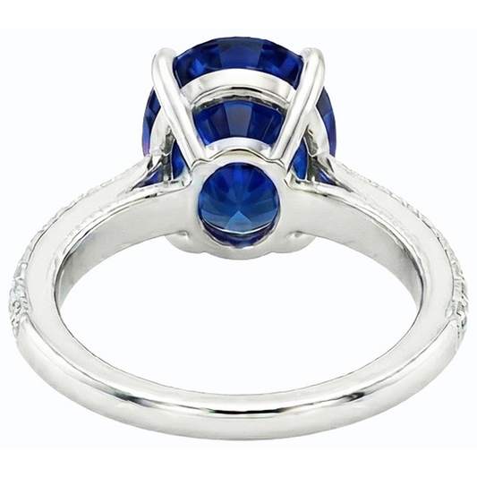 naturel oval saphir 4.50carats bague angle de côté