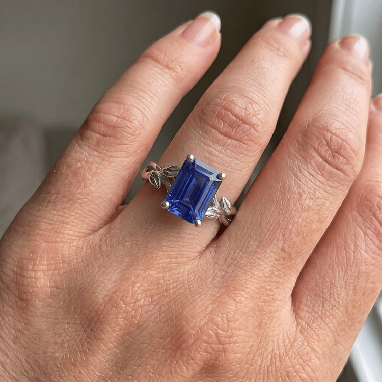 Bague Solitaire Feuille Infini Style Emeraude Ceylan Saphir 3.50 Carats