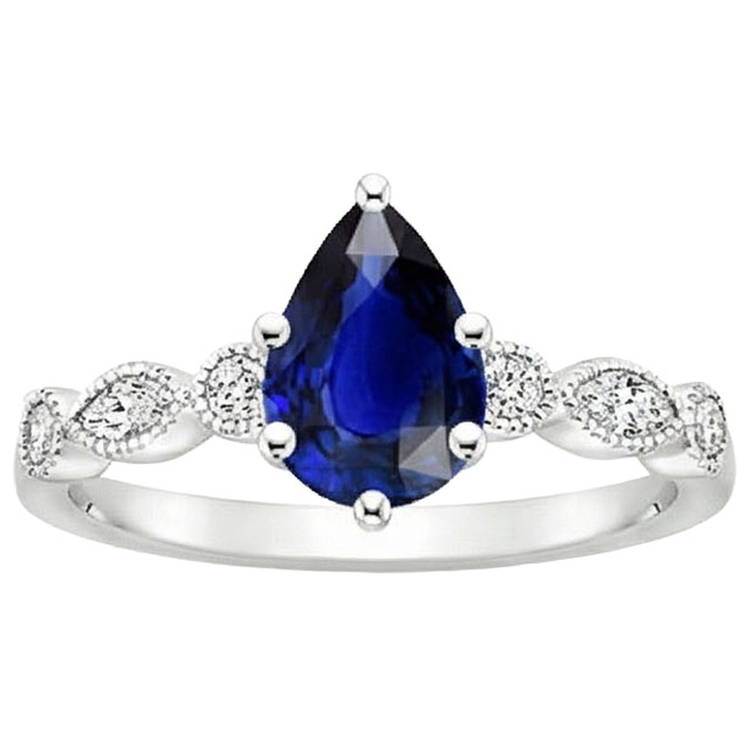 Bague Solitaire Marquise & Accents Diamants Naturels Extraits des Mines ( et non cultivés en laboratoire ) Ronds 3 Carats