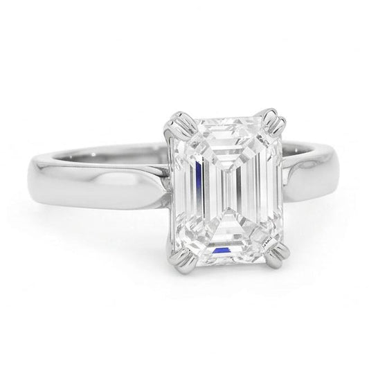 Bague Solitaire Naturel Diamant Naturels Extraits des Mines ( et non cultivés en laboratoire ) Forme Émeraude