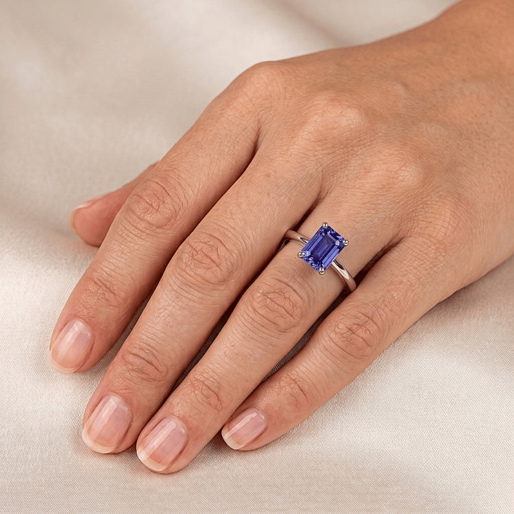 Bague Solitaire Or Blanc 2 Carats Taille Emeraude Saphir Srilanka