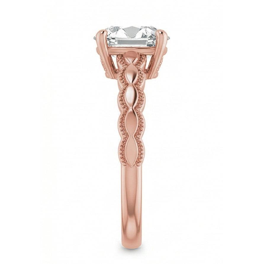naturel oval diamant 3.25carats bague sur blanc