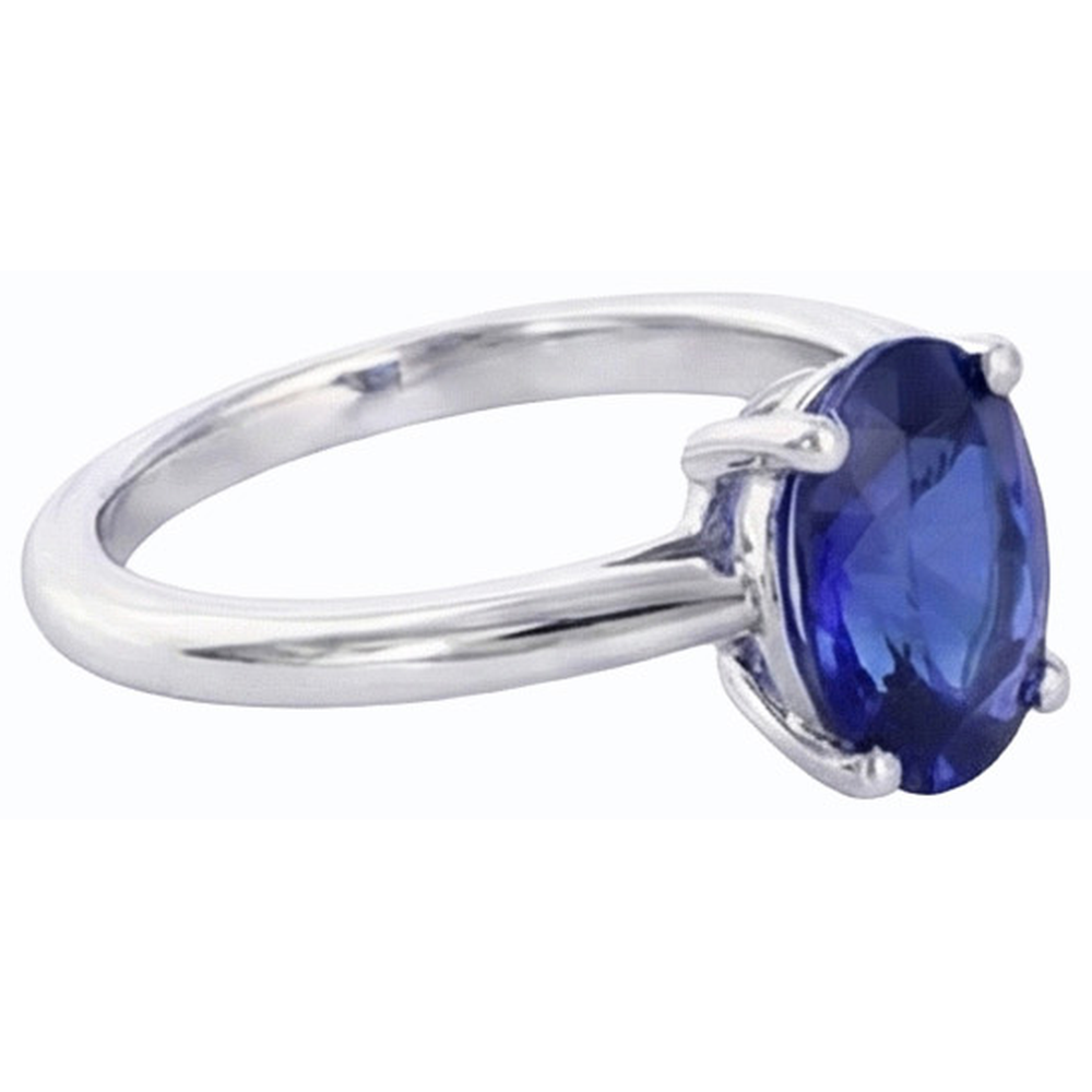 naturel oval saphir 1carats bague sur blanc