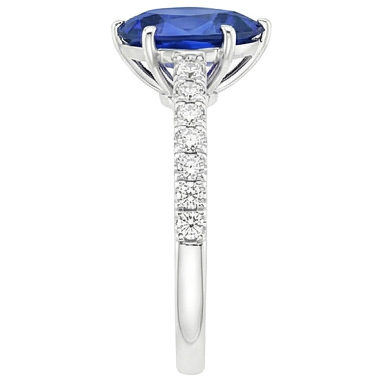 Bague Solitaire Poire Saphir Bleu Pavé Accents Diamants Naturels Extraits des Mines ( et non cultivés en laboratoire ) 5.25 Carats