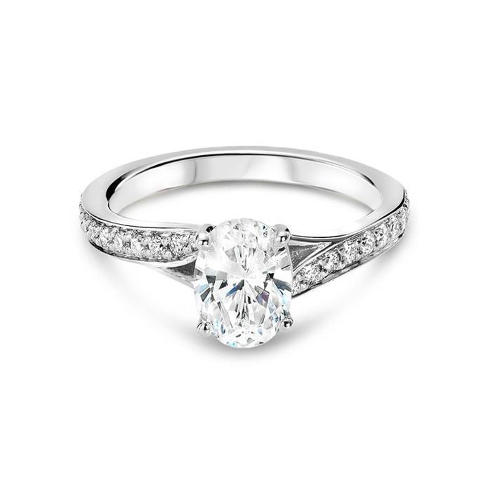 Bague Solitaire Réel Diamant Ovale Et Rond Étincelant De 2.50 Carats Avec Accents
