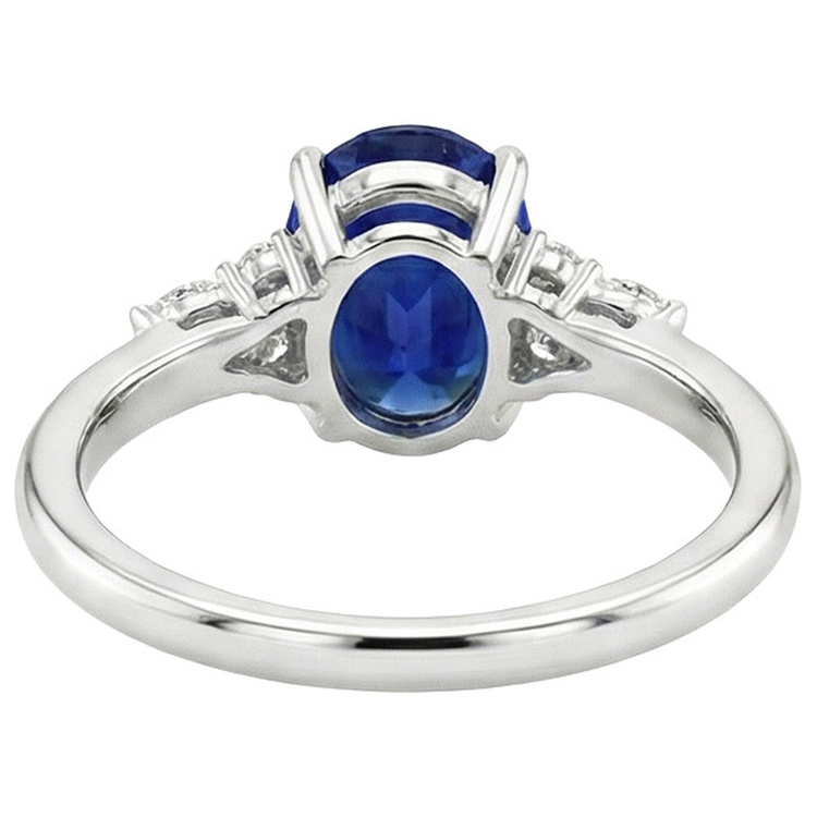 Bague Solitaire Saphir Avec Marquise & Diamants Ronds Accents 3 Carats