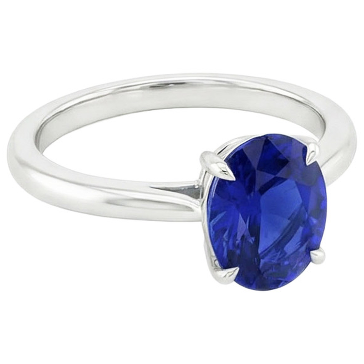 Bague Solitaire Saphir Bleu Taille Ovale Sertissage Griffe 3 Carats