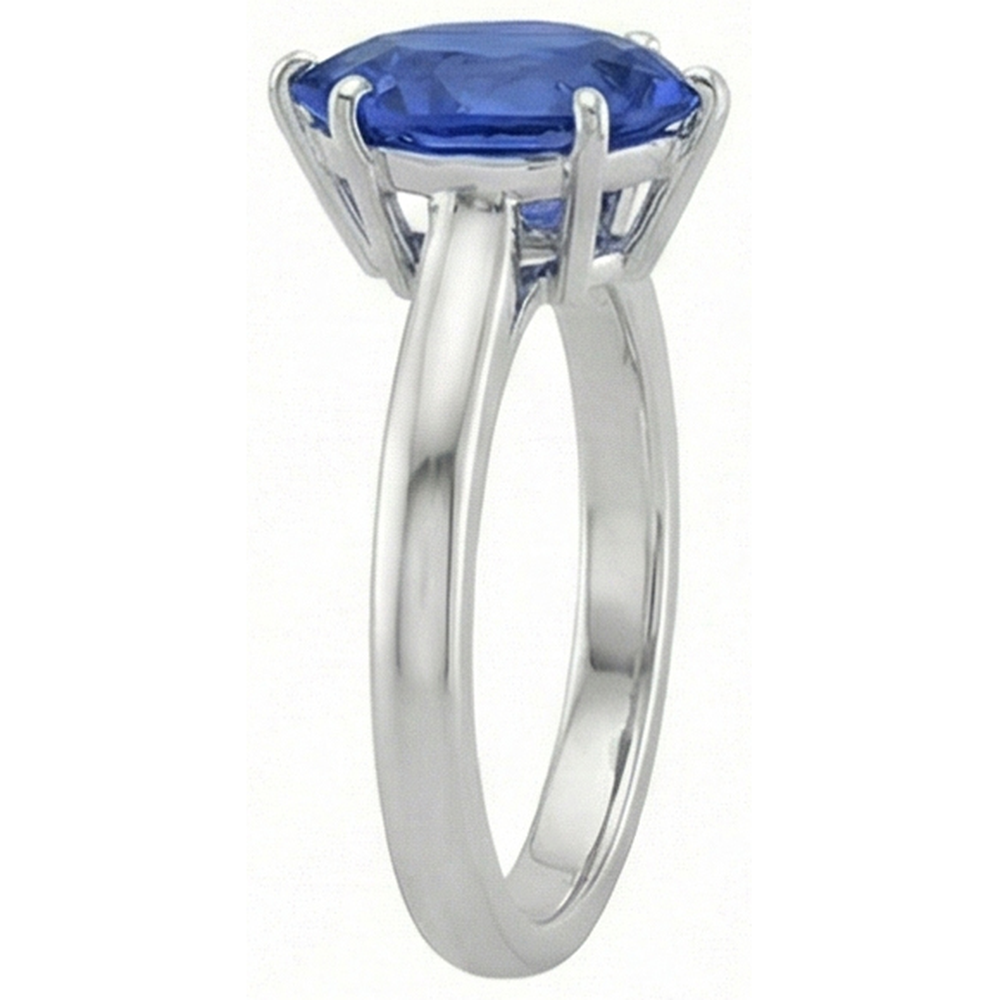 naturel pear saphir 2carats bague sur blanc