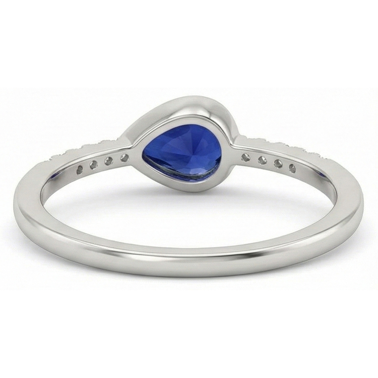 naturel pear diamant 2.50carats bague sur blanc