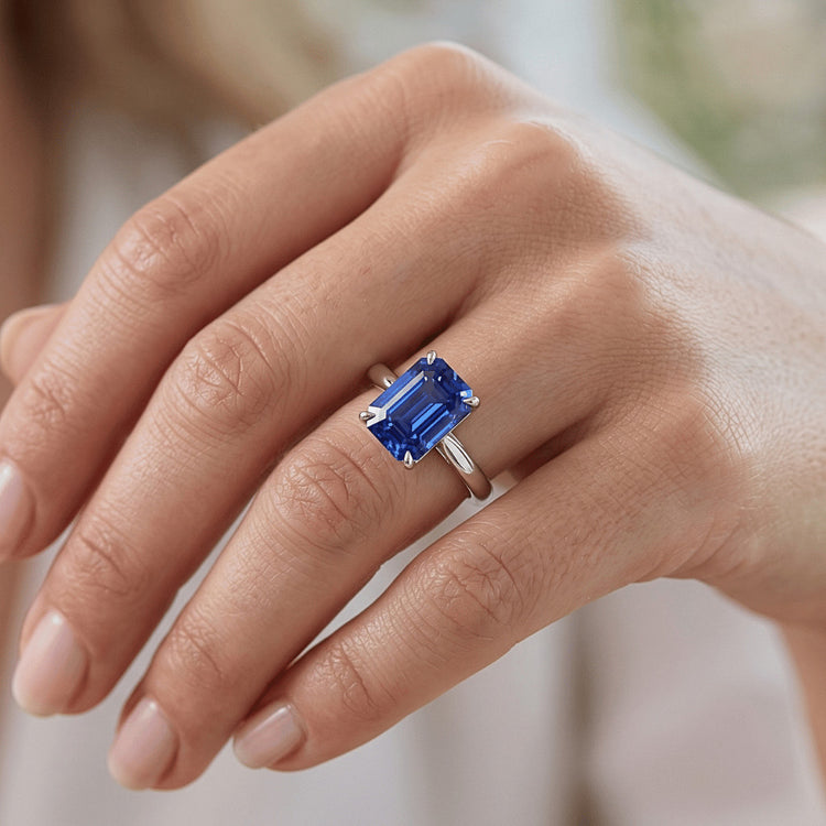 Bague Solitaire Sertissage Griffe Emeraude Ceylan Saphir 3 Carats