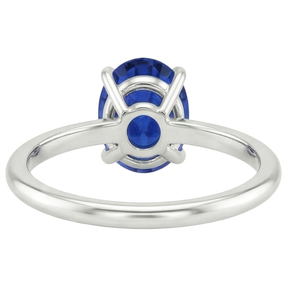 naturel oval saphir 2.50carats bague détail rapproché