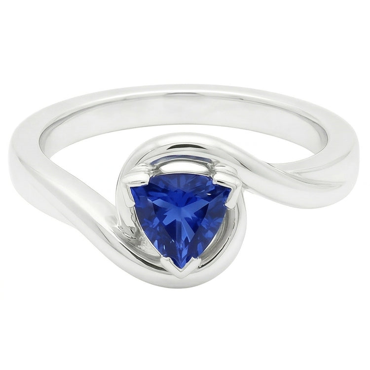 Bague Solitaire Trillion V Prong Bleu Saphir 0.50 Carats Style Torsadé
