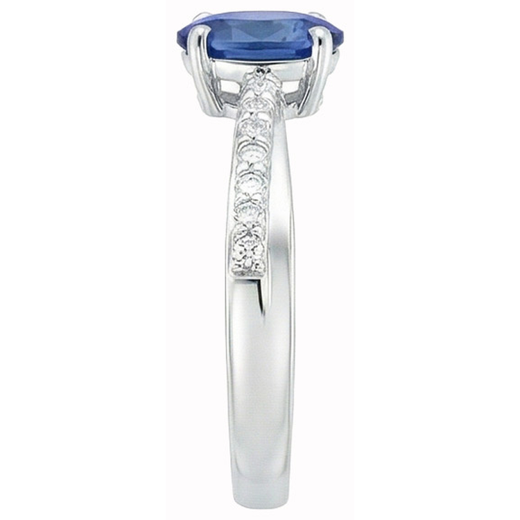 Bague Sri Lanka Saphir Ovale Avec Diamants Naturels Extraits des Mines ( et non cultivés en laboratoire ) Ronds 2.30 Ct