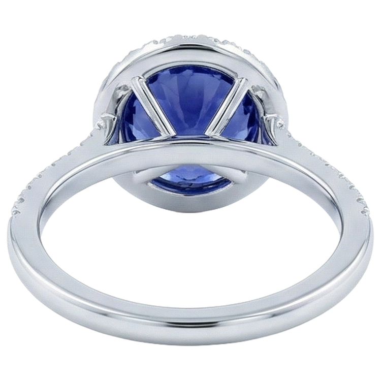 Bague Tanzanite 4.25 Carats Et Diamants Naturels Extraits des Mines ( et non cultivés en laboratoire ) Or Blanc 14K