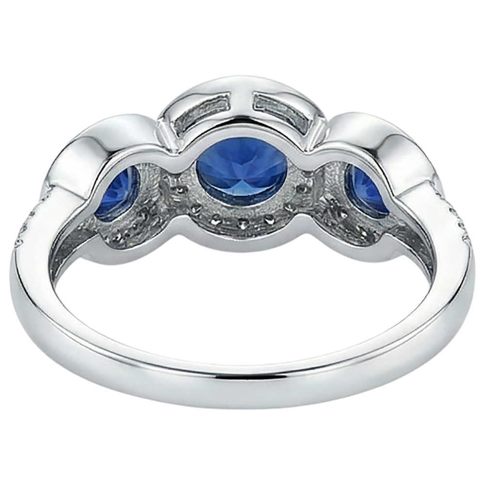 naturel round tanzanite 4.50carats bague sur blanc