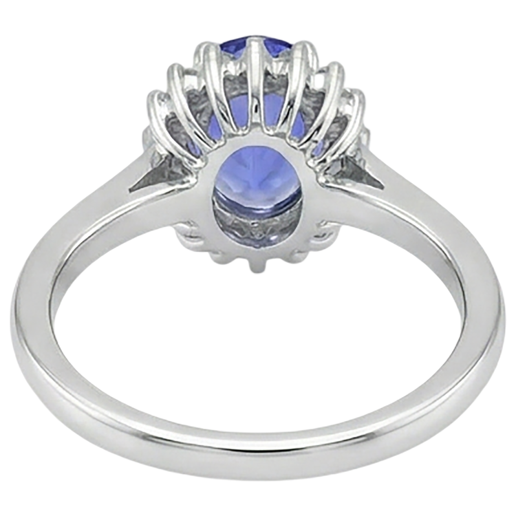 Bague Tanzanite Ovale Avec Diamants Naturels Extraits des Mines ( et non cultivés en laboratoire ) 9 Ct Or Blanc 14K