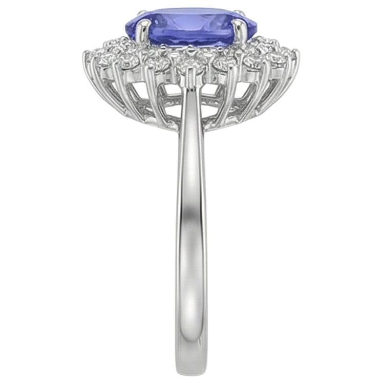 naturel oval tanzanite 11.25carats bague sur blanc