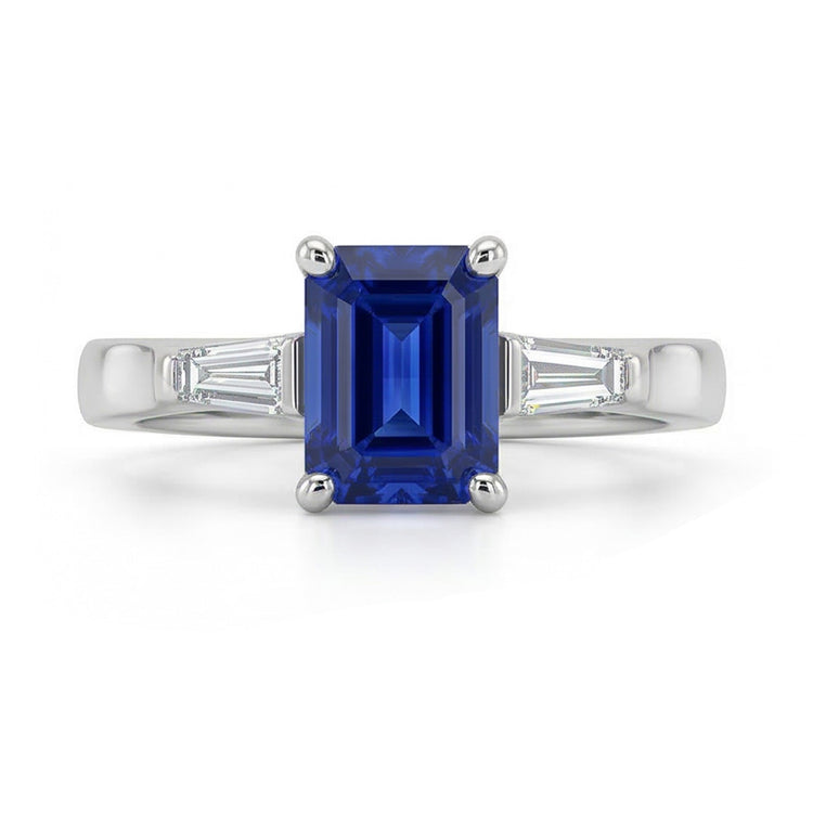 Bague Trois Pierres Émeraude Saphir & Diamants Baguette Coniques 3 Carats