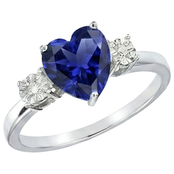 Bague Trois Pierres Forme Coeur Saphir Bleu Rond & Diamants Naturels Extraits des Mines ( et non cultivés en laboratoire ) 8 Carats
