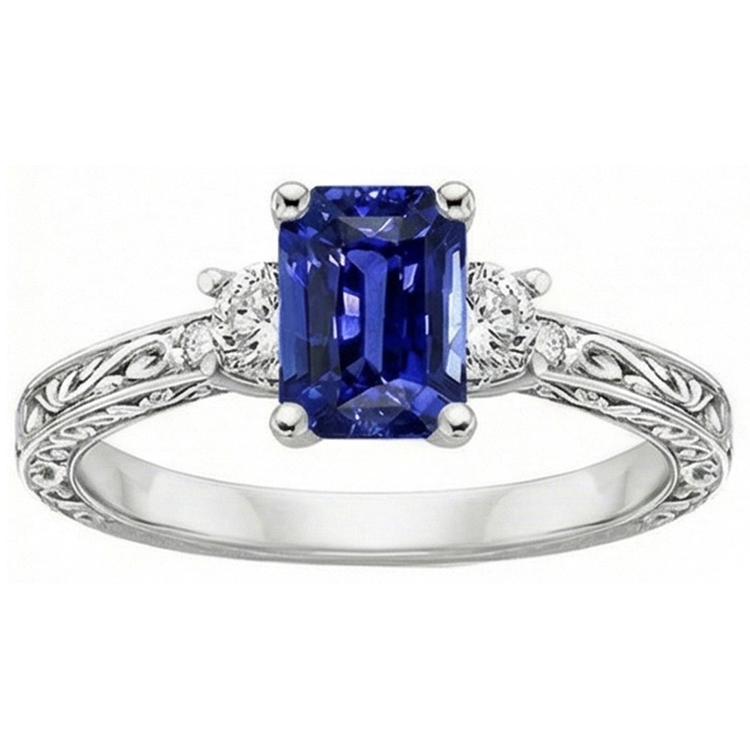 Bague Trois Pierres Style Antique Saphir Bleu & Diamants Naturels Extraits des Mines ( et non cultivés en laboratoire ) 4.50 Carats