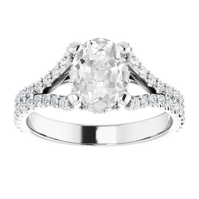 Bague Véritable Diamant Ovale Vieux Mineur Sertie Griffes Tige Fendue 7 Carats