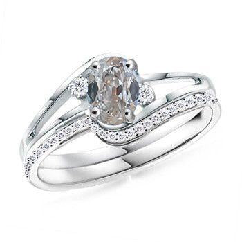 Bague Véritable Diamant Taille Ancienne Mine Ovale Style 3 Pierres Tige Fendue 1,50 Carats