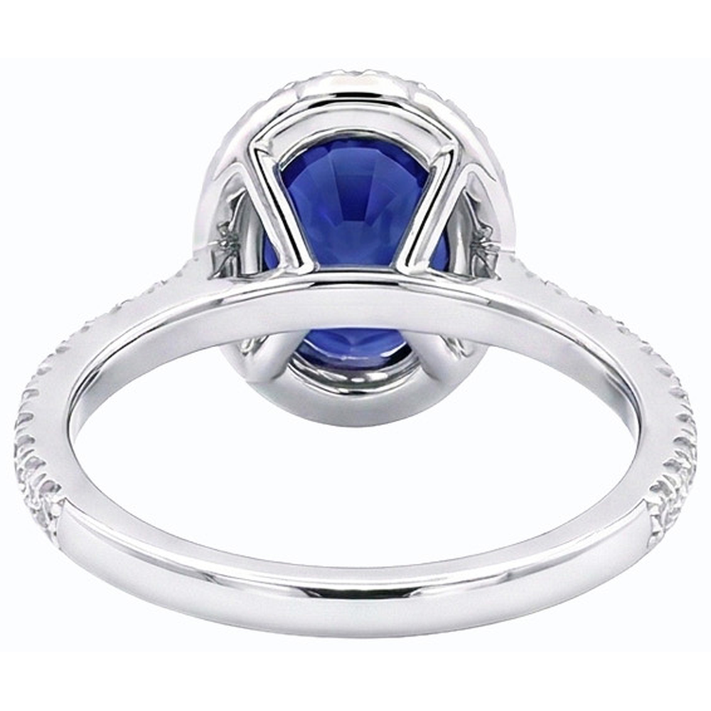 naturel oval saphir 3.50carats bague détail rapproché