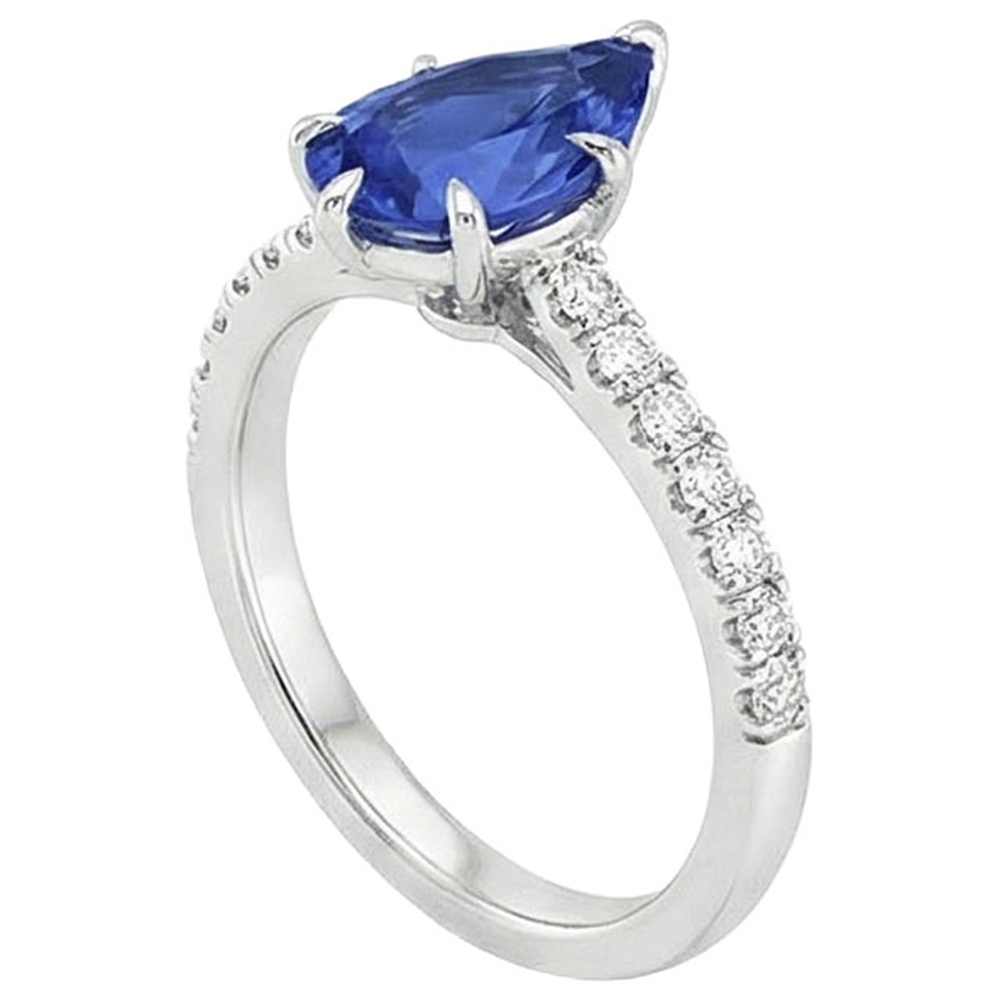 naturel pear diamant 5carats bague détail rapproché