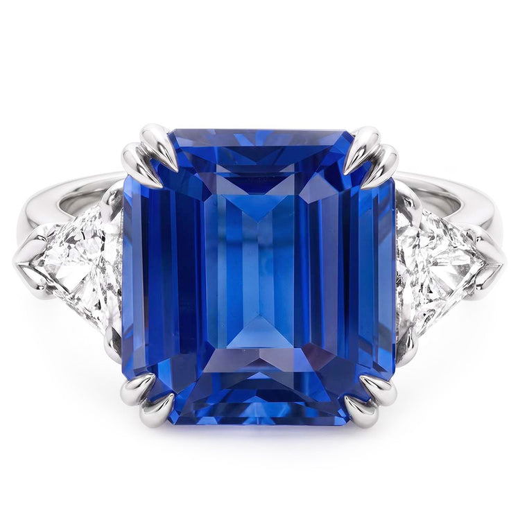 Bague avec pierres précieuses saphir émeraude 4 carats trillions de diamants or 3 pierres