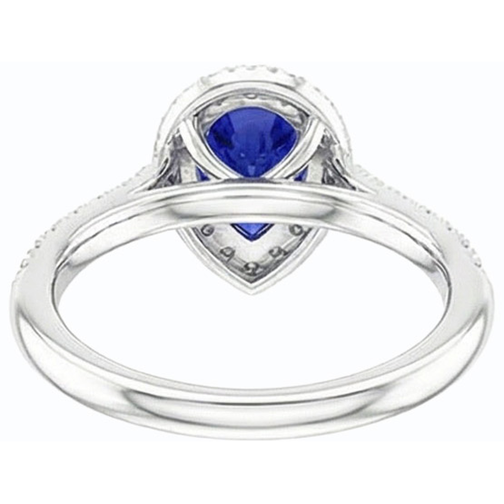 naturel pear diamant 3.50carats bague sur blanc