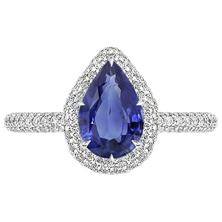 Bague de Fiançailles Halo Poire Saphir Bleu & Diamants Naturels Extraits des Mines ( et non cultivés en laboratoire ) 5.50 Carats