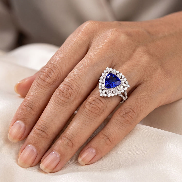 Bague de Fiançailles Saphir Unique Avec Diamants