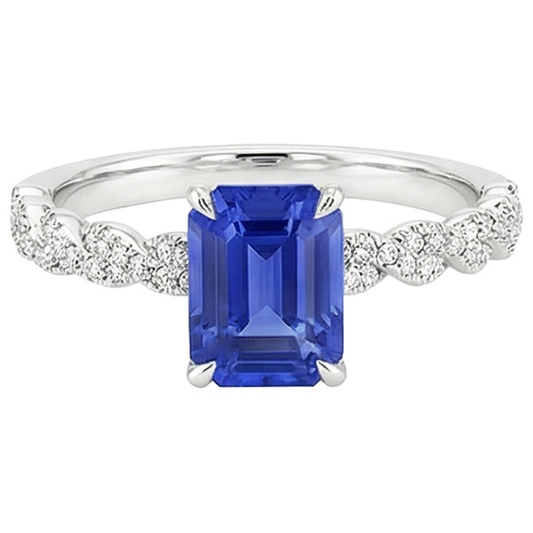 naturel diamant 4.50carats bague sur blanc