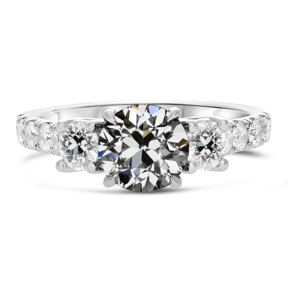 Bague de fiançailles ancienne mine Cut Naturel Diamond 3 Stone Style 8.50 Carats