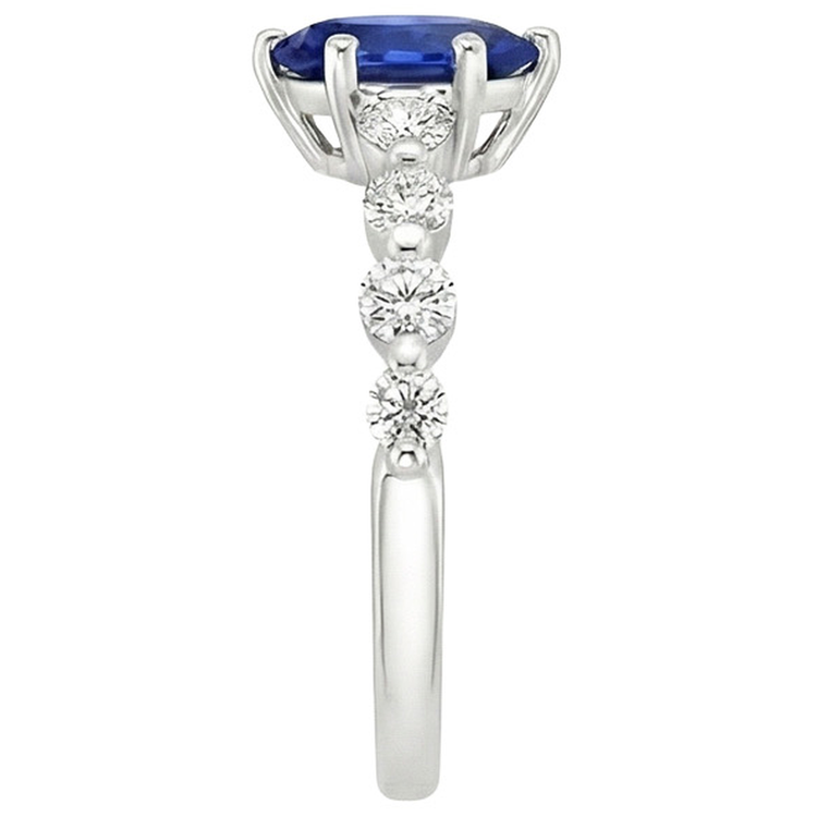 Bague de fiançailles diamant et poire saphir bleu avec accents 6.75 carats