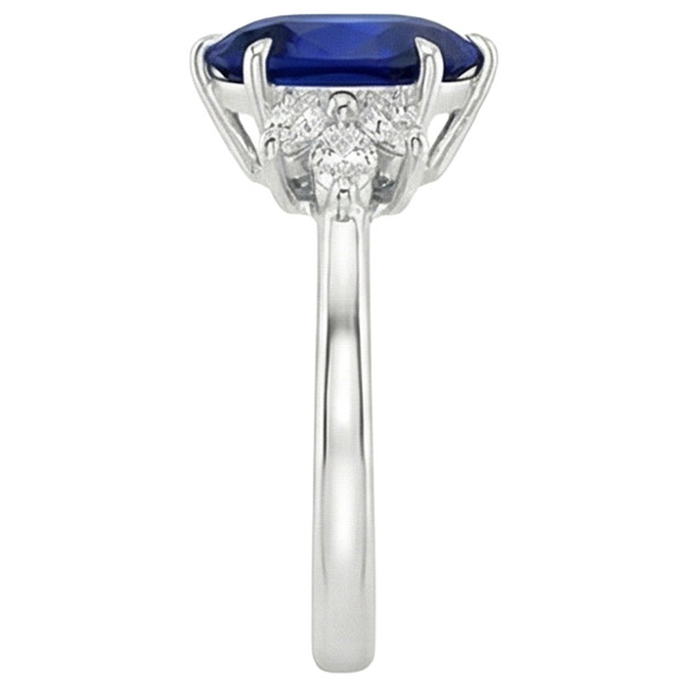 naturel pear diamant 7.25carats bague sur blanc