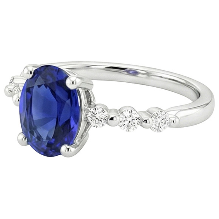 naturel oval saphir 4.50carats bague vue de profil