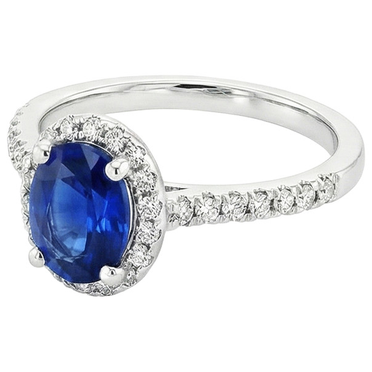 Bague de fiançailles diamant rond halo ovale saphir de Ceylan or 6 carats