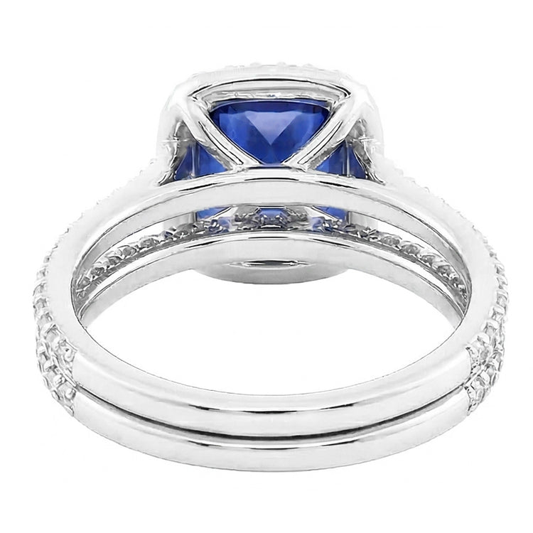 Bague de fiançailles diamant saphir coussin Halo sertie 4.50 carats