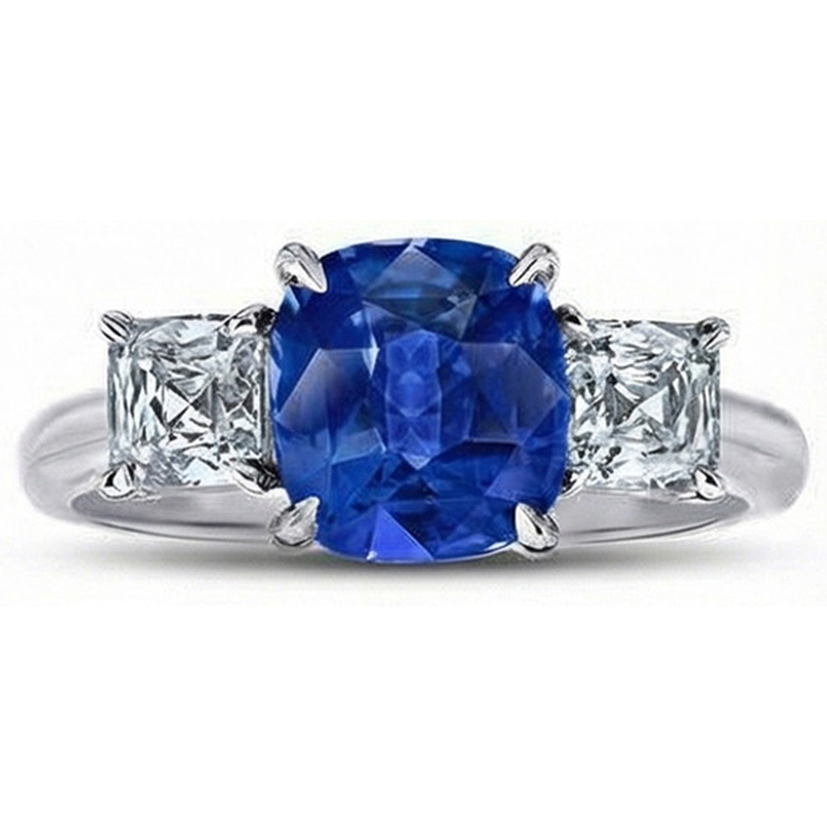 Bague de fiançailles en saphir coussin avec diamants 4 carats