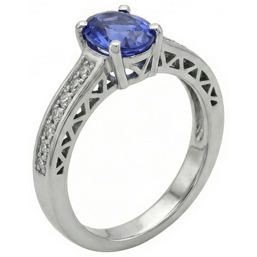 naturel oval tanzanite 3.25carats bague vue de dessus