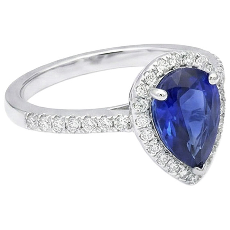 naturel pear diamant 3.75carats bague vue de dessus