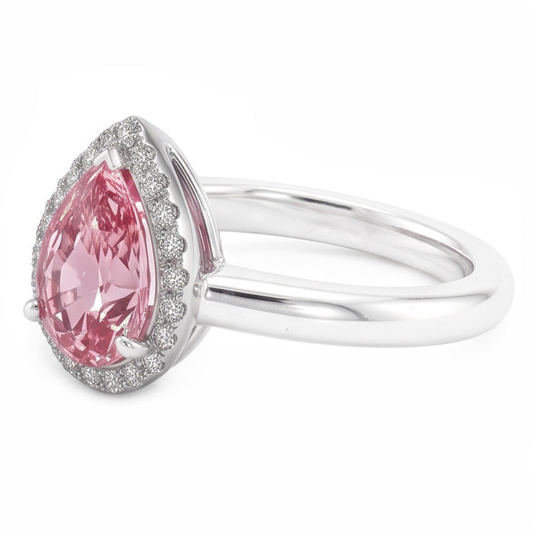 Bague de fiançailles poire saphir rose de 1.26 ct et diamant rond