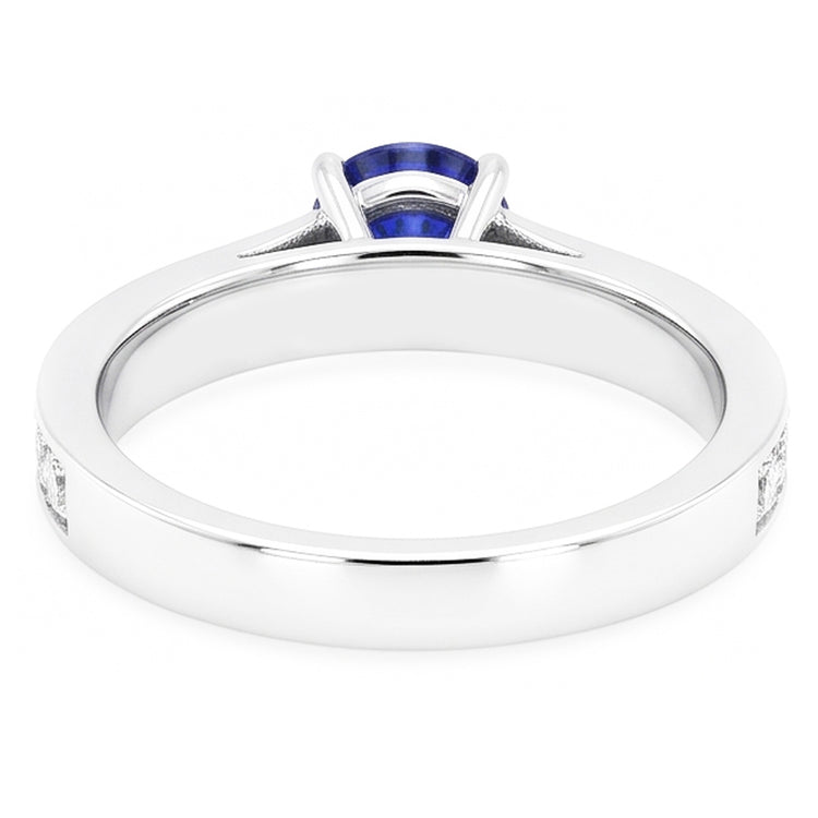 Bague de fiançailles ronde saphir naturel 2 carats serti de diamants