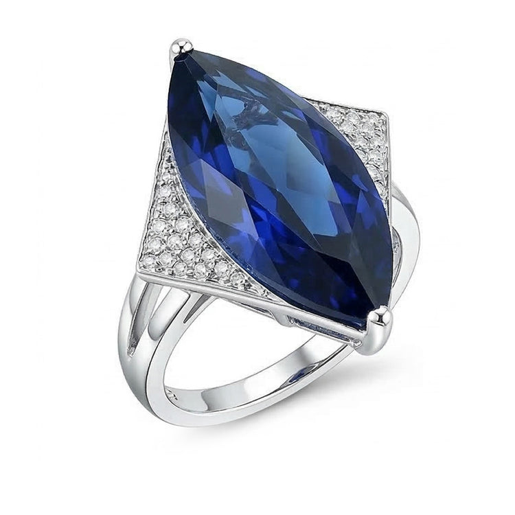 Bague de fiançailles saphir bleu marquise avec petits diamants 5.50 carats